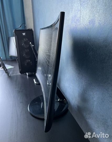 Монитор Samsung CF39C24F390FHI черный