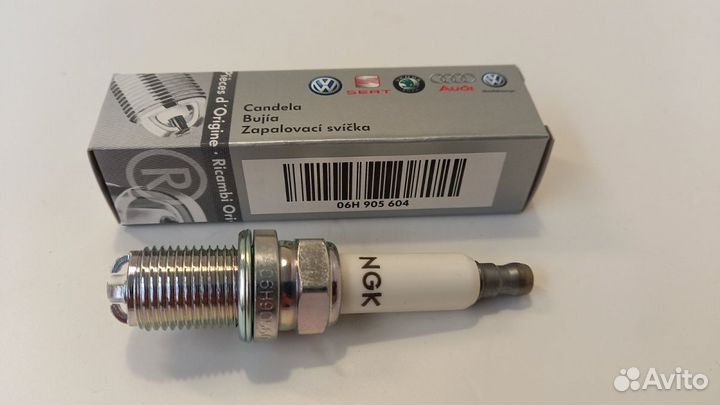 Свеча зажигания VAG 06H905604 original 4-х контак