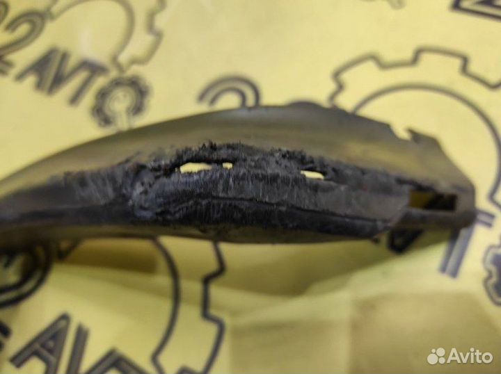 Брызговик задний левый Subaru Legacy BLE EZ30D