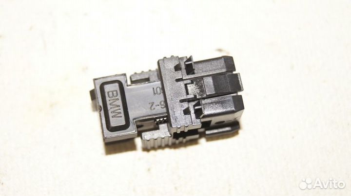 Выключатель стоп-сигналов BMW X5 E70