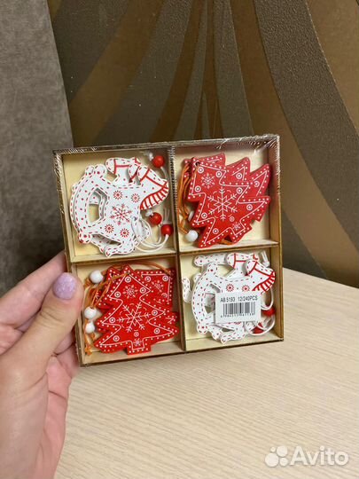 Новогодние игрушки набор