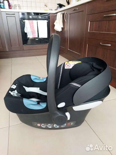 Cybex aton m