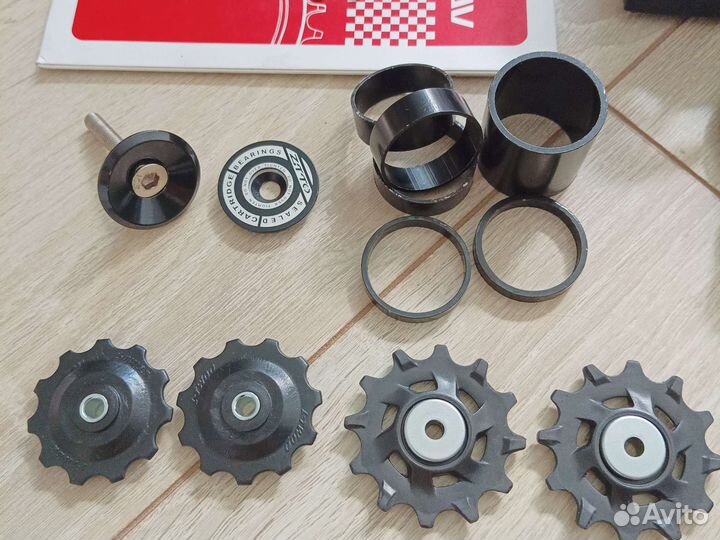 Велозапчасти Педали Аксессуары Звёзды