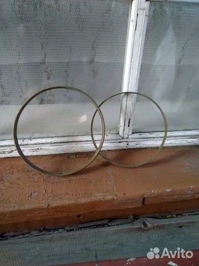 Свадебные кольца на автомобиль