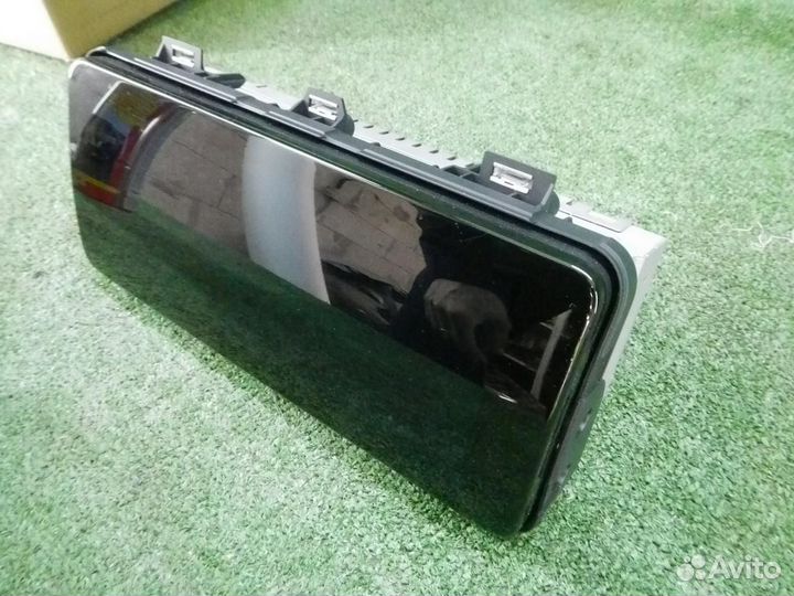 Магнитола/дисплей информационный Land Rover Range