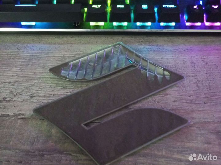 Значок сузуки