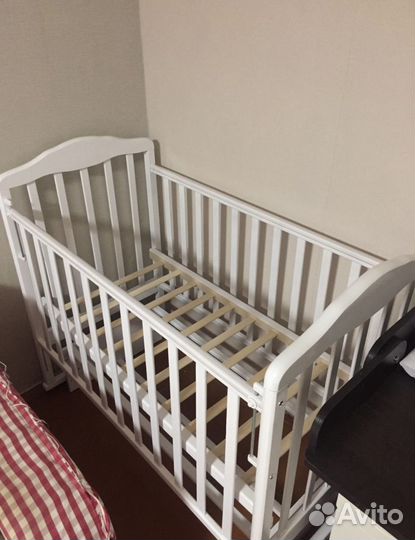 Кроватка +ортопед.матрас в чехле (идеальное сост.)