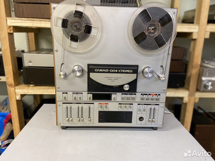 Катушечный магнитофон Олимп 004