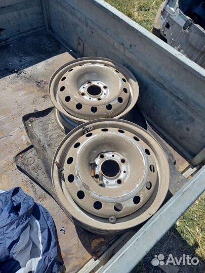 Двери ford fiesta 2006 год