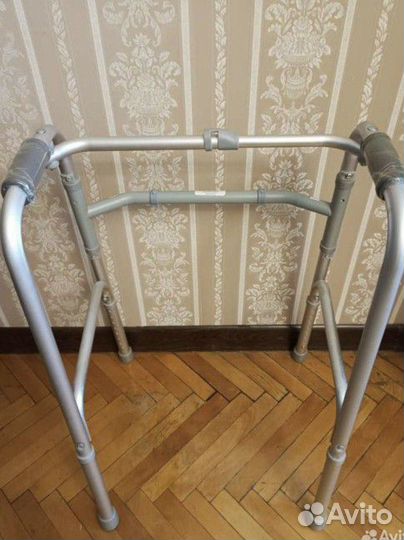 Ходунки для взрослых