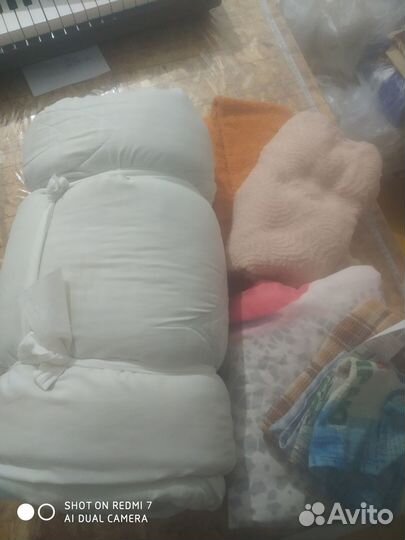 Одеяло, постельное белье и полотенца