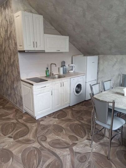 Комната 45 м², 2/2 эт.