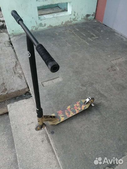 Трюковой самокат