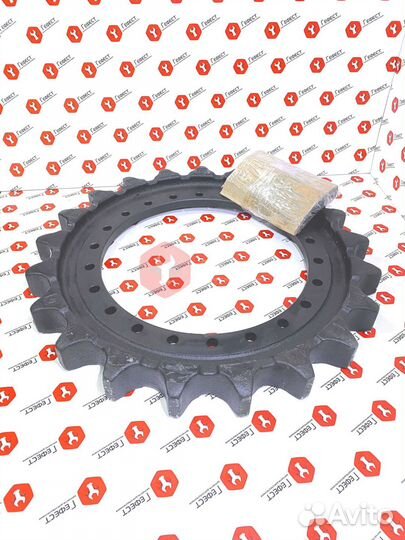 Звездочка Volvo EC300E