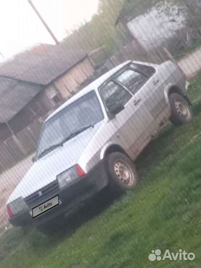 ВАЗ 21099 1.5 МТ, 2004, 140 000 км