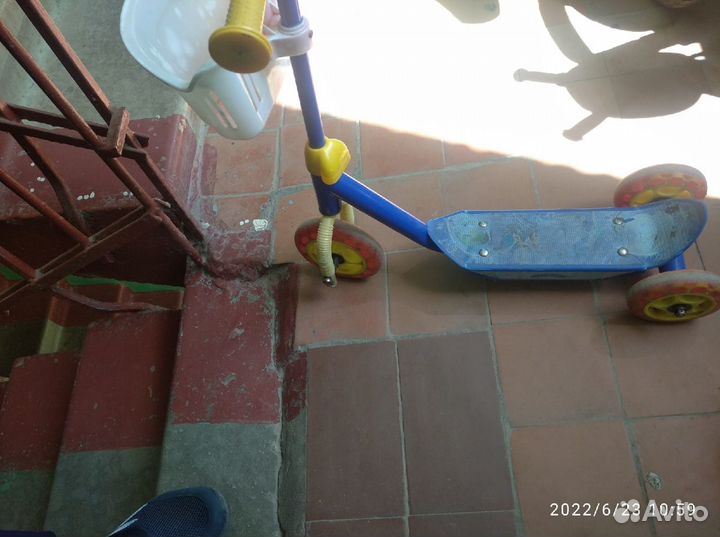 Самокат детский трехколесный бу