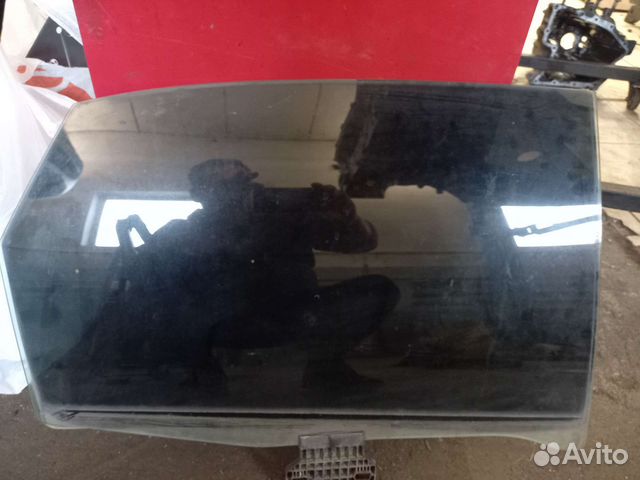 Стекло задней правой двери Audi A4 B6