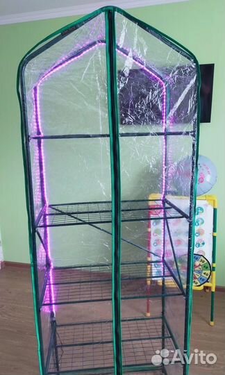 Парник-стеллаж