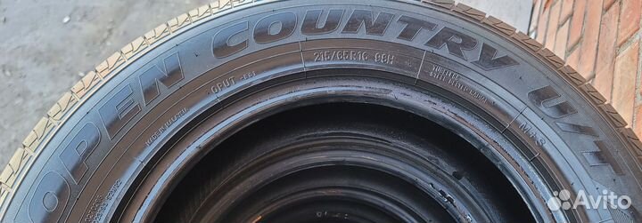 Toyo Open Country U/T 215/65 R16