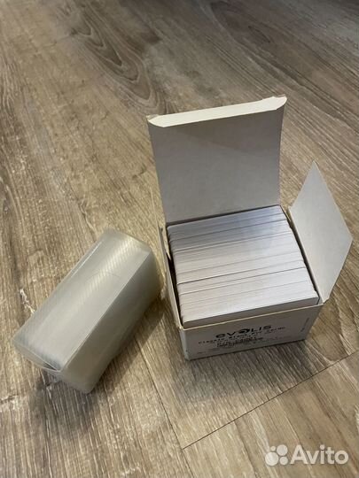 Пластиковые карточки для визиток