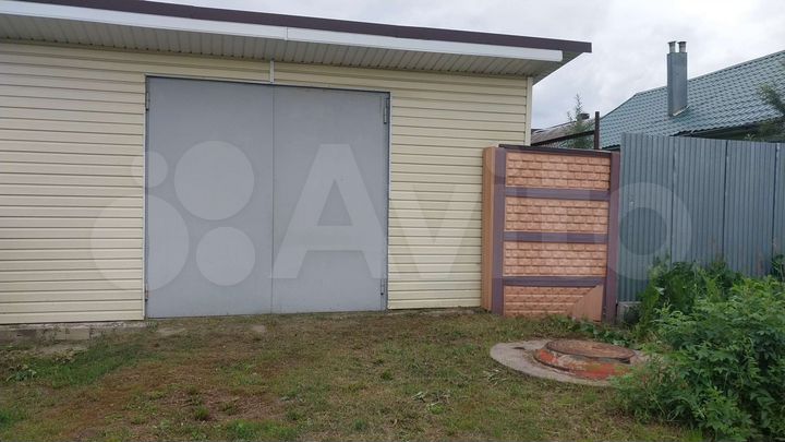 Дом 178,9 м² на участке 7,6 сот.