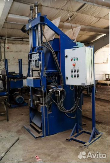 Станок для производства пресованого кирпича