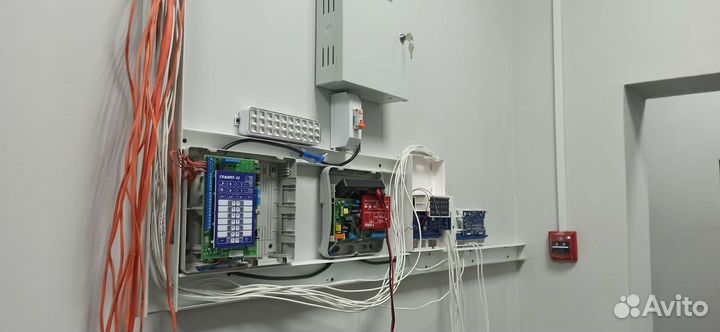 Видеонаблюдение, охранно- пожарная сигнализация