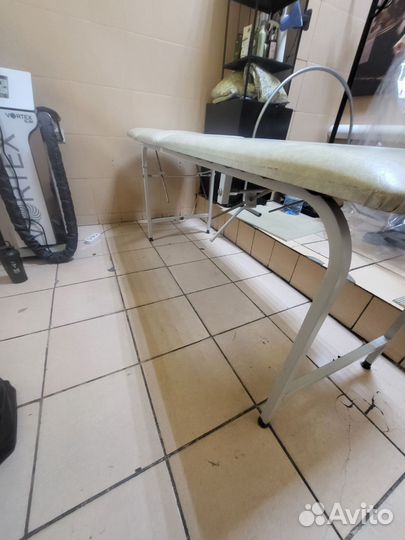 Массажная кушетка стационарная