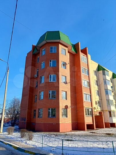 3-к. квартира, 92 м², 5/5 эт.