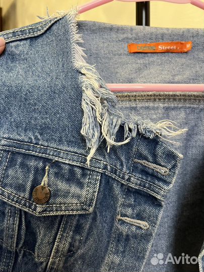 Джинсовая куртка