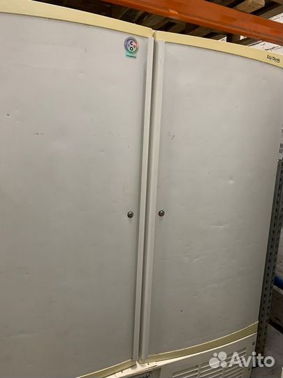 Холодильный шкаф