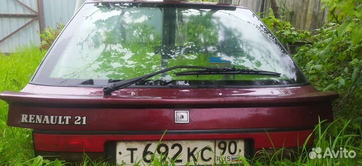 Крышка багажника renault 21