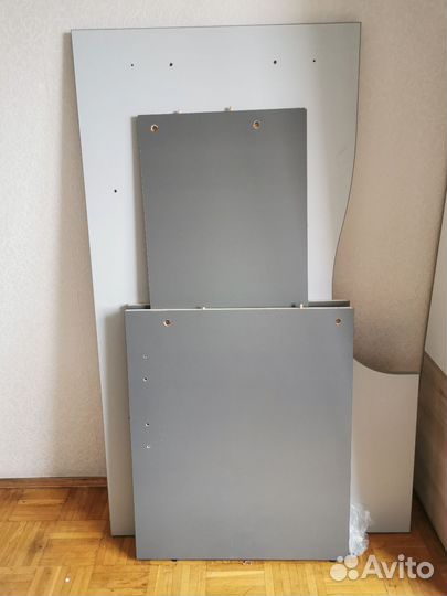 Угловой компьютерный стол