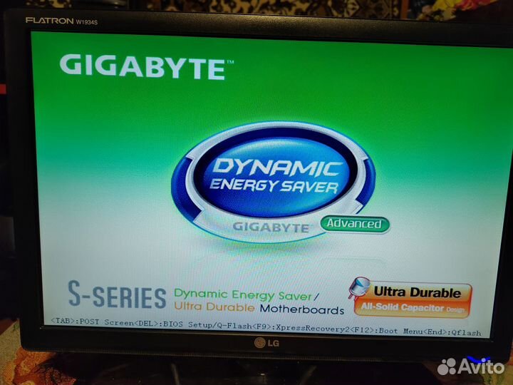 Материнская плата 775 с 4х ядерным процессором