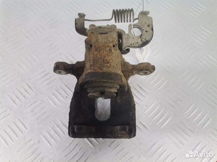 Суппорт задний левый для Ford Mondeo 3 1500121