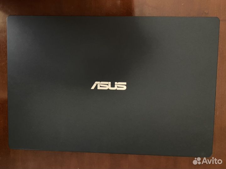 Ноутбук asus
