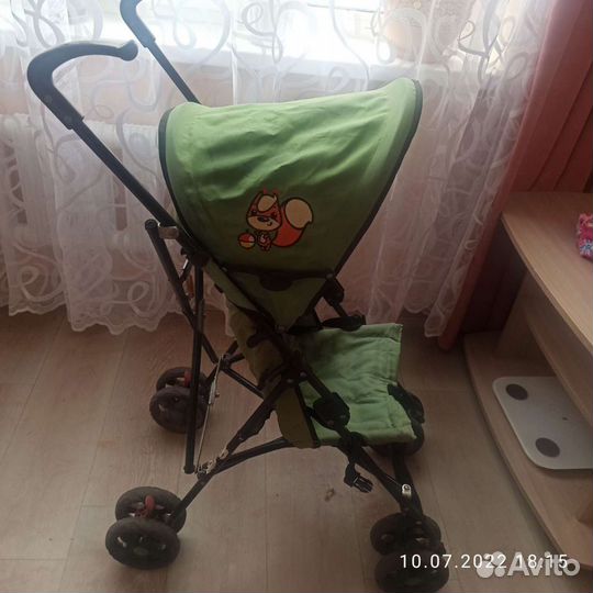 Прогулочная коляска