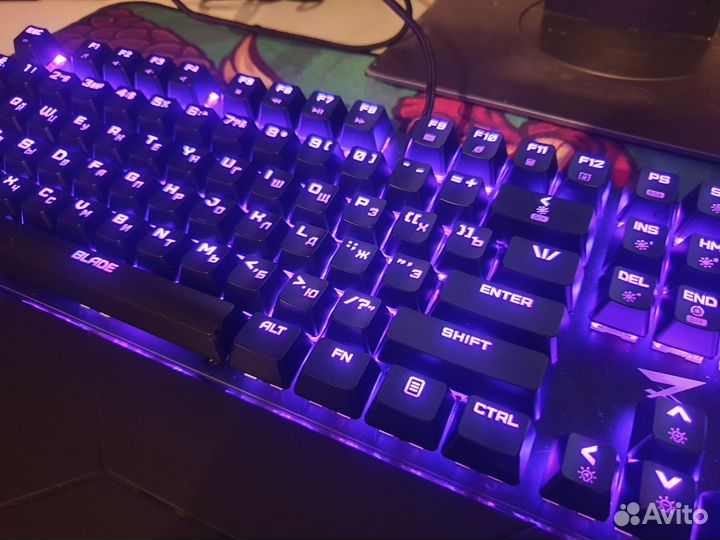 Игровая механическая клавиатура