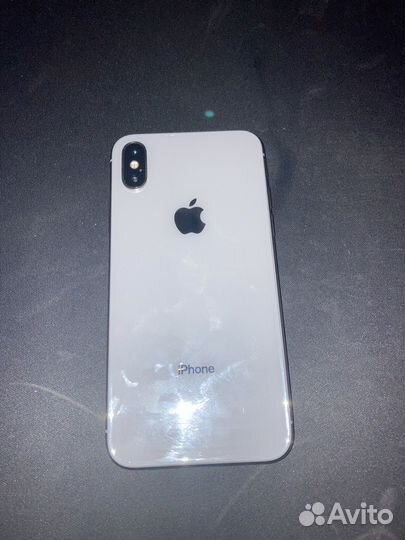iPhone X, 64 ГБ