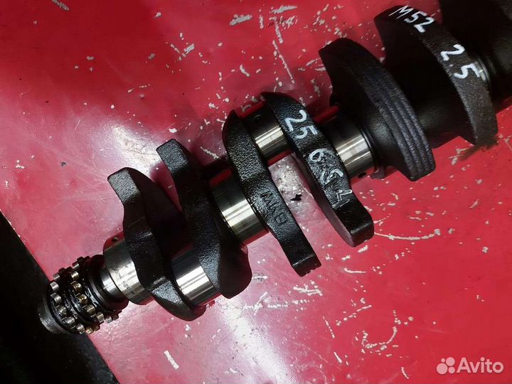 Коленвал для BMW 5 E39 2.5 M52 256S4