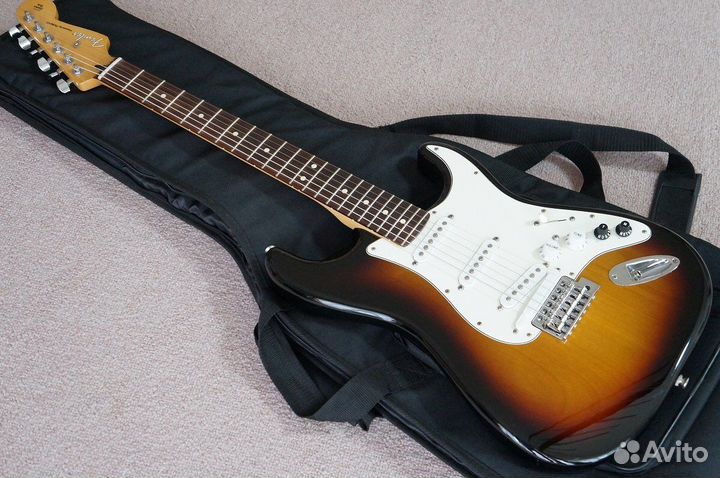 Fender Roland VG Stratocaster