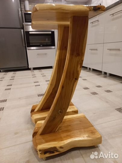 Стойки для акустики. Дерево. Массив. Живой край