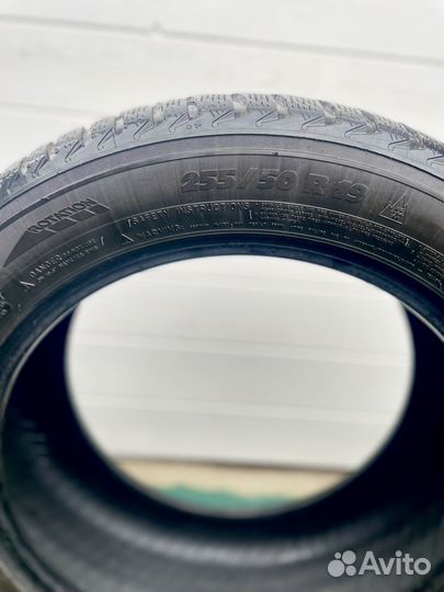 Michelin Latitude Alpin LA2 255/50 R19