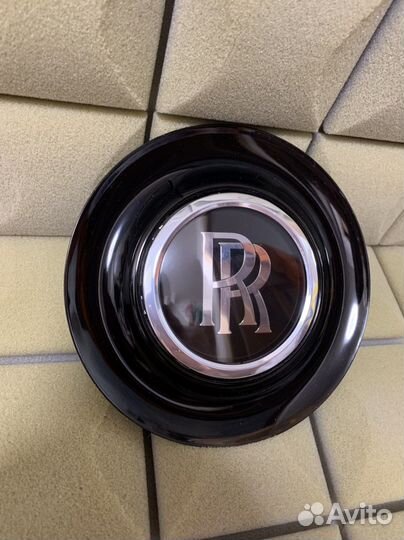 Колпак колеса на диски Rolls Royce