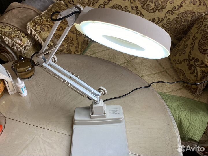 Quick228BL светильник бестеневой