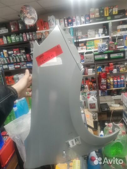 Новое правое крыло granta FL оригинал