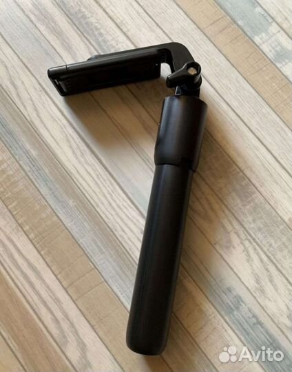 Штатив для телефона с пультом