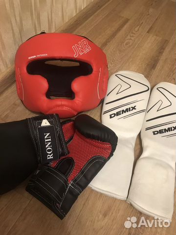 Перчатки для тайского бокса