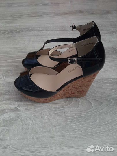 Туфли на танкетке 38 размер