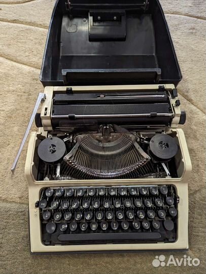 Печатная машинка СССР